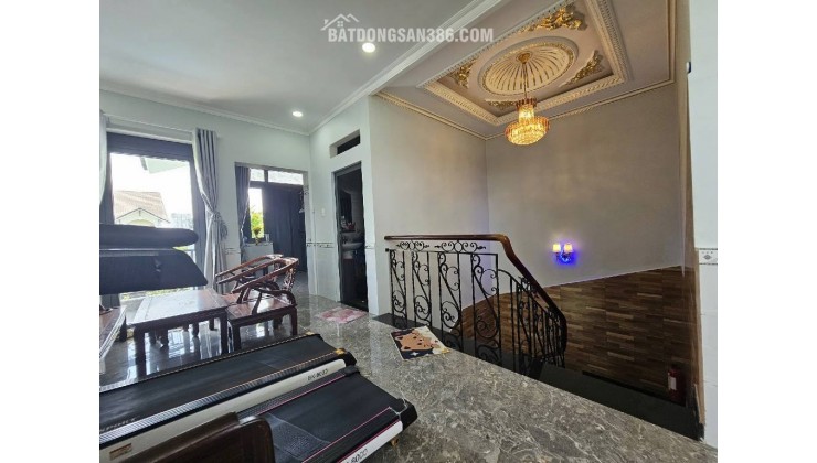 BÁN BIỆT THỰ NGAY GLOBAL CITY - TRUNG TÂM Q.9 - GIÁ 19.5 tỷ